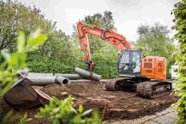 Hitachi medium excavators