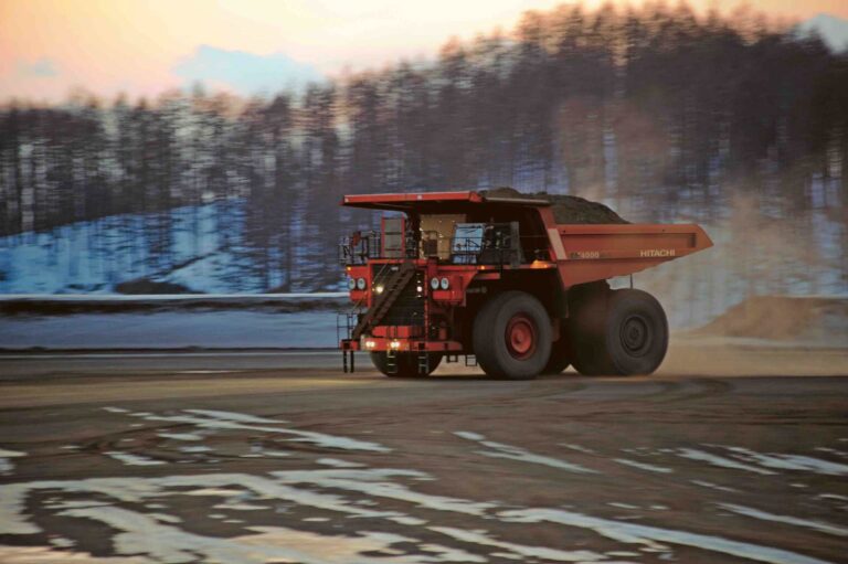Rigid dump trucks